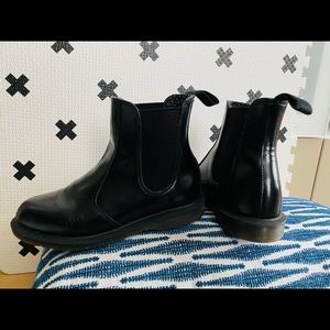 Dr Marten Flora Chelsea Boots
